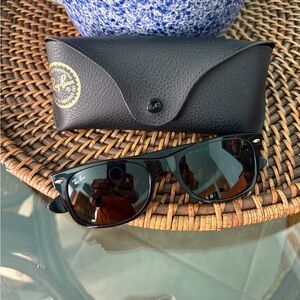 Ray-Ban Classic Black Sunglasses